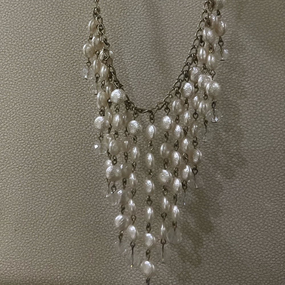 Besutiful Vintage Waterfall Pearl Drop Necklace